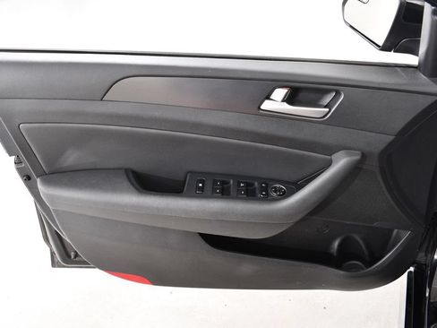 Used 2017 Hyundai Sonata Sport w/ Value Edition Package 02 FWD image 25