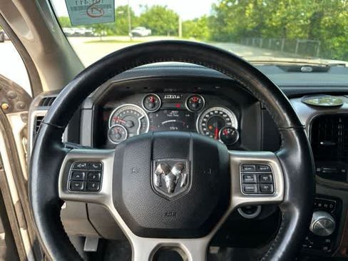 Used 2018 RAM 1500 Laramie w/ Convenience Group AWD/4WD image 12