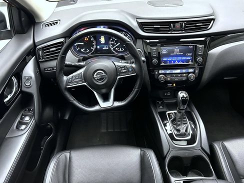 Used 2022 Nissan Rogue Sport SL w/ Premium Package AWD/4WD image 14