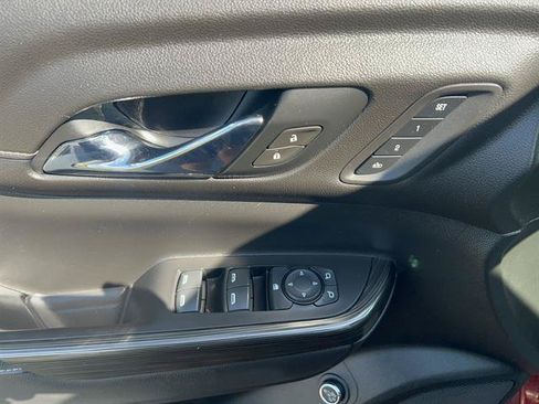 Used 2019 GMC Acadia SLT AWD/4WD image 10