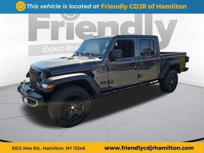 Used 2023 Jeep Gladiator Sport