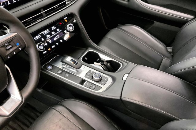 Used 2025 INFINITI QX60 Luxe AWD/4WD image 17