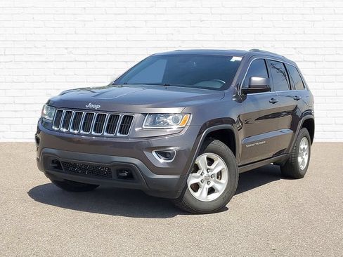 Used 2015 Jeep Grand Cherokee Laredo w/ Quick Order Package 23E AWD/4WD image 1