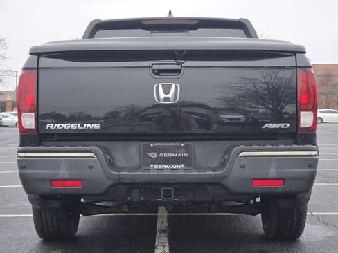 Certified 2020 Honda Ridgeline Black Edition image 16