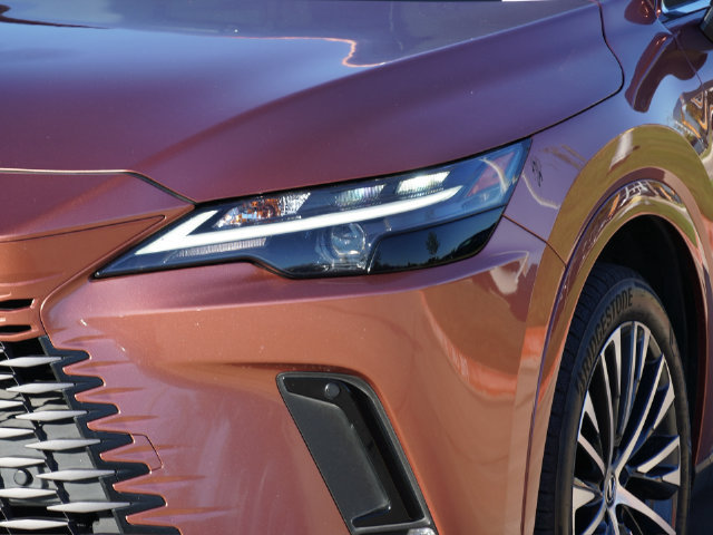 Used 2023 Lexus RX 350 Premium Plus w/ Accessory Package (Z1) FWD image 12