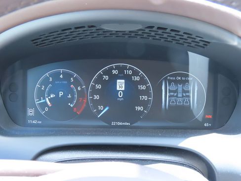 Used 2019 Jaguar XJ L Portfolio image 19