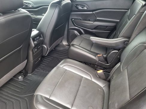 Used 2023 GMC Acadia SLT AWD/4WD image 21