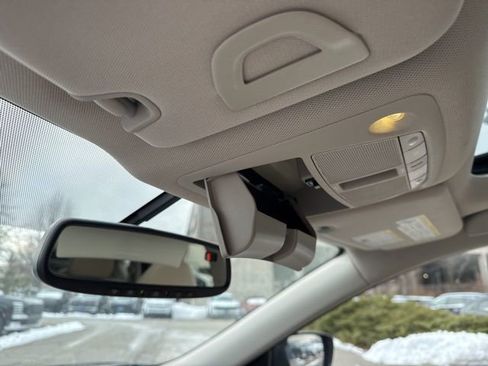 Used 2014 Nissan Rogue SL w/ SL Premium Package image 41