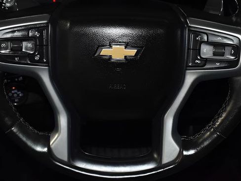 Used 2023 Chevrolet Silverado 1500 LTZ w/ Technology Package AWD/4WD image 23