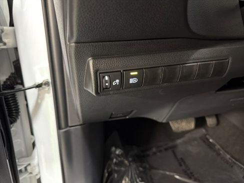 Used 2026 Toyota Corolla LE image 35