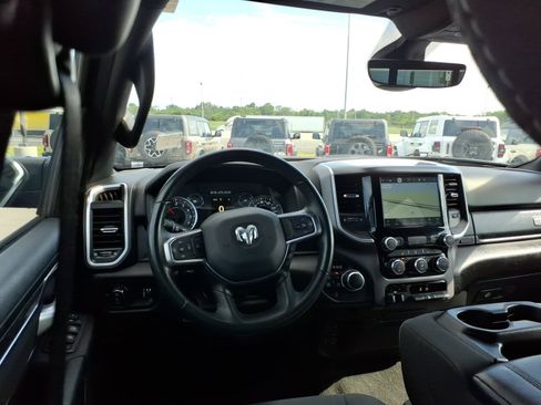 Used 2024 RAM 1500 Big Horn AWD/4WD image 14