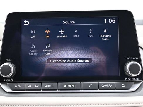 Used 2025 Nissan Rogue SV AWD/4WD image 32