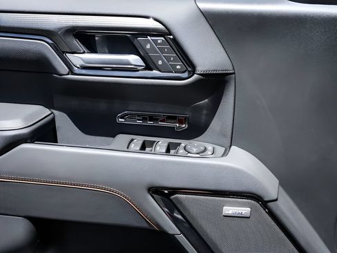 New 2026 GMC Sierra 1500 AT4 w/ AT4 Premium Package AWD/4WD image 19
