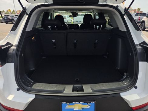 New 2026 Chevrolet TrailBlazer LT w/ Midnight Edition FWD image 12