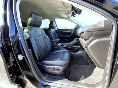 Certified 2021 Buick Envision Avenir AWD/4WD image 15