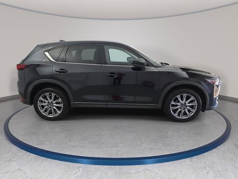 Used 2020 MAZDA CX-5 Grand Touring w/ GT Premium Package FWD image 4
