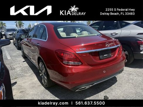 Used 2018 Mercedes-Benz C 300 Sedan image 8