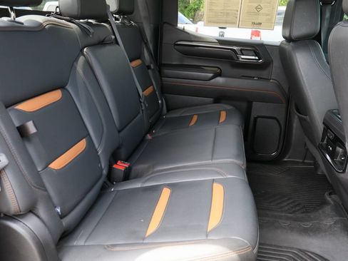Certified 2022 GMC Sierra 1500 AT4 AWD/4WD image 26