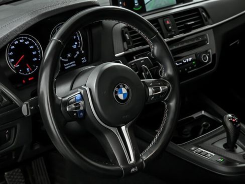 Used 2020 BMW M2 Competition image 23