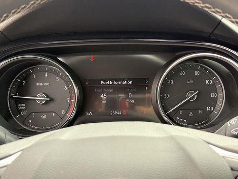 Used 2023 Buick Encore GX Essence w/ Experience Buick Package FWD image 10
