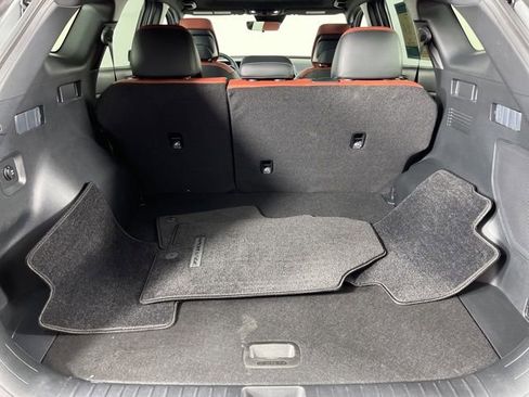 Used 2025 Kia Sportage SX image 48