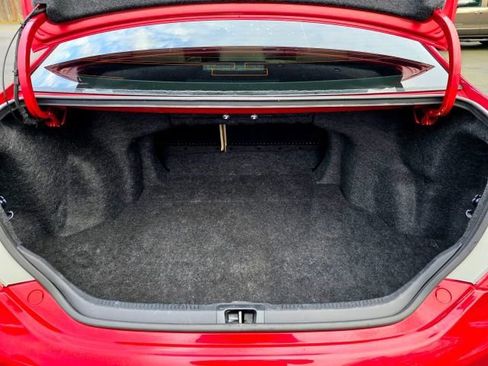 Used 2013 Toyota Camry XLE image 35