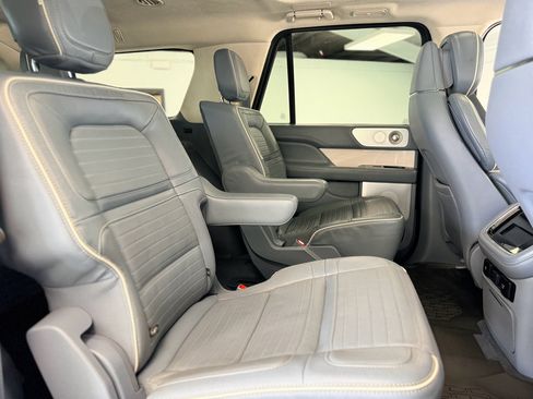 Used 2023 Lincoln Navigator L Black Label image 36
