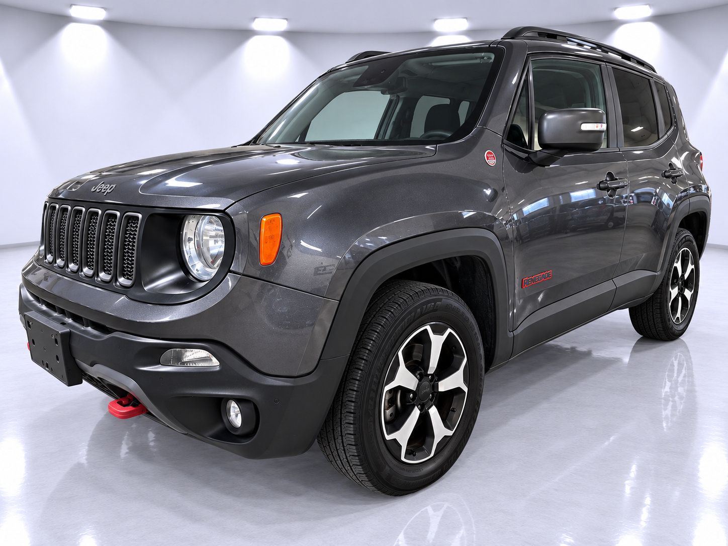 Used 2019 Jeep Renegade Trailhawk AWD/4WD image 1