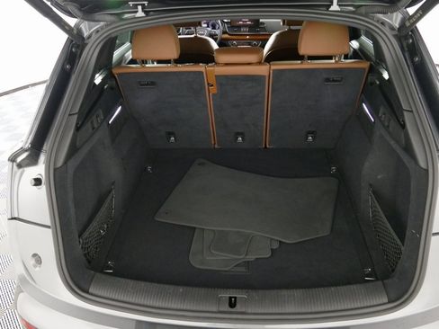 Certified 2023 Audi Q5 2.0T Premium Plus image 33