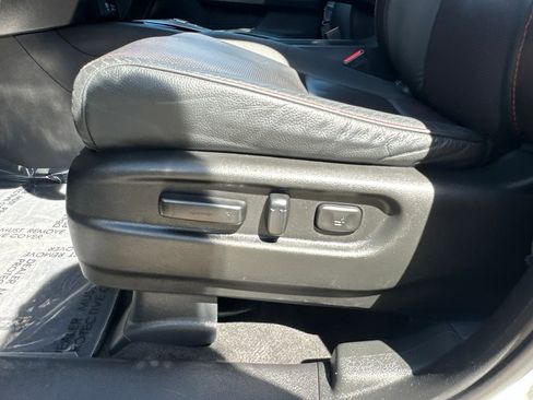 Used 2021 Honda Pilot Black Edition image 14