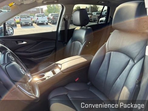 Used 2020 Buick Envision Premium AWD/4WD image 19