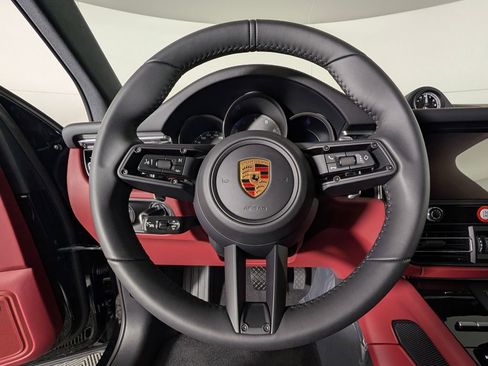 New 2026 Porsche Macan S image 34