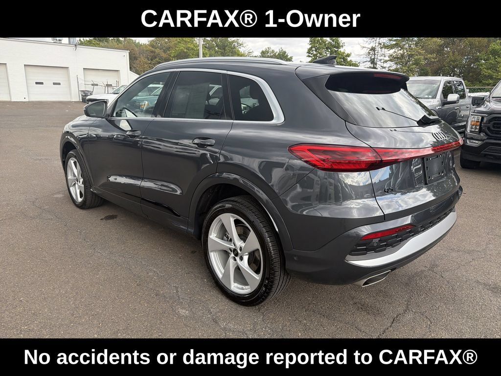 Used 2025 Audi Q5 Premium Plus w/ Premium Plus AWD/4WD image 3