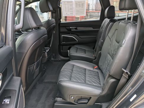 Used 2024 Kia Telluride EX X-Line image 23