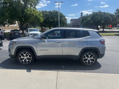 Used 2024 Jeep Compass Latitude