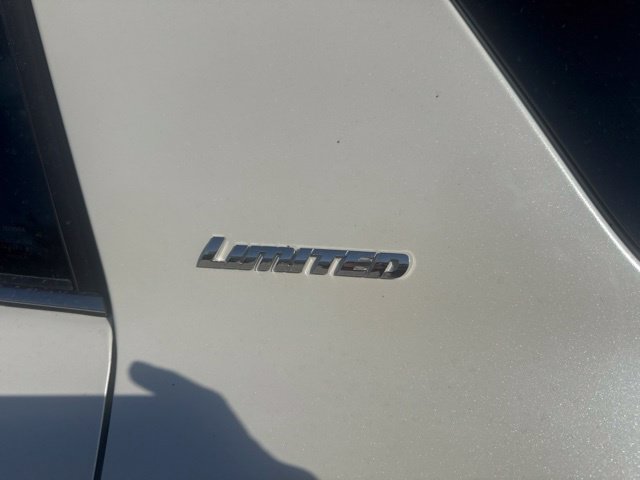 Used 2023 Toyota 4Runner Limited RWD image 7