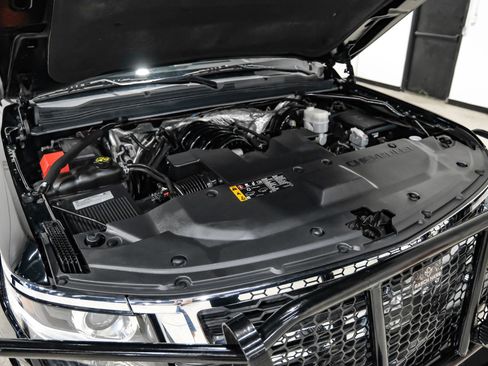 Used 2018 Chevrolet Tahoe LT AWD/4WD image 63