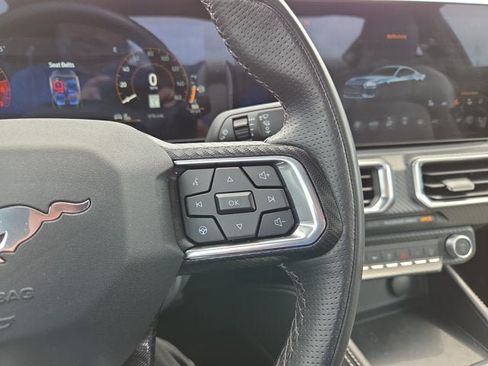 Used 2025 Ford Mustang GT Premium RWD image 18