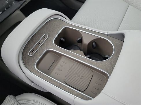 New 2026 Hyundai Palisade Limited image 13