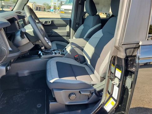 New 2025 Ford Bronco Big Bend image 13