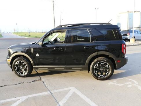 Used 2025 Ford Bronco Sport Outer Banks w/ Outer Banks Tech Package+ image 3