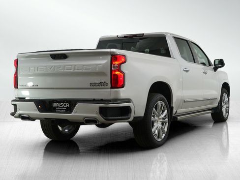Used 2025 Chevrolet Silverado 1500 High Country image 5