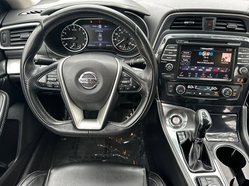 Used 2021 Nissan Maxima 3.5 SV w/ Floor Mat Group FWD image 13