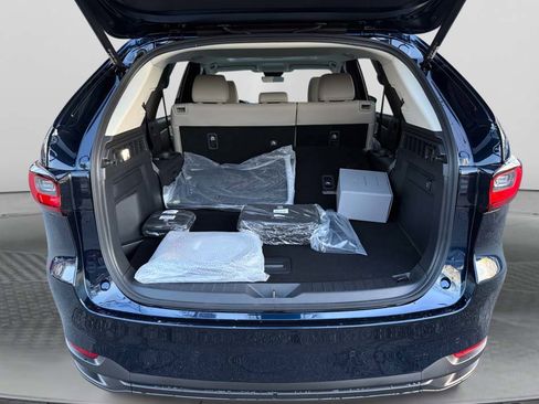 New 2025 MAZDA CX-90 Plug-In Hybrid w/ Preferred image 9