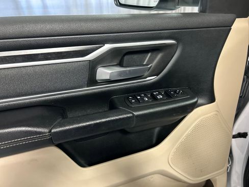 Used 2022 RAM 1500 Big Horn AWD/4WD image 14