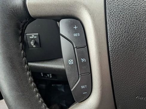 Used 2013 GMC Sierra 1500 SLE w/ Power Tech Package image 10