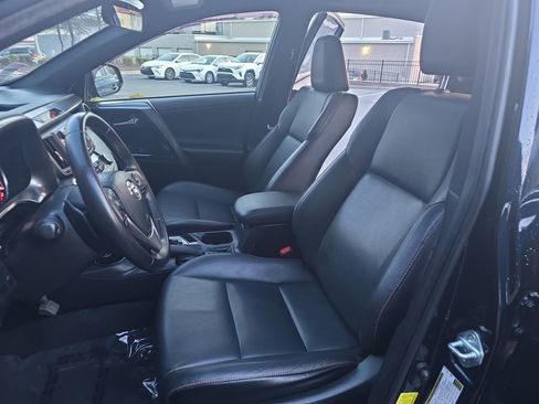 Used 2017 Toyota RAV4 SE w/ Power Special Value Package image 16