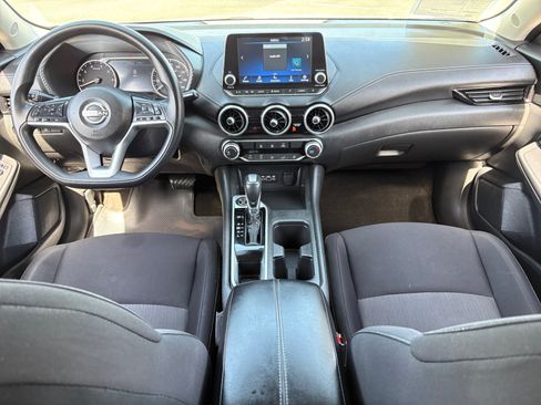 Used 2024 Nissan Sentra SV FWD image 20