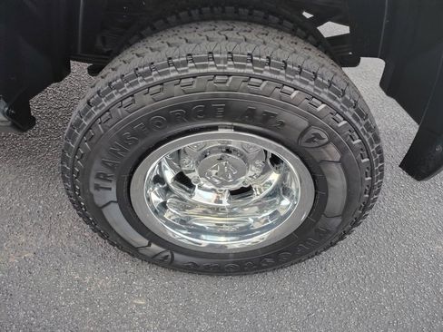 Used 2023 RAM 3500 Tradesman w/ Chrome Appearance Group image 7