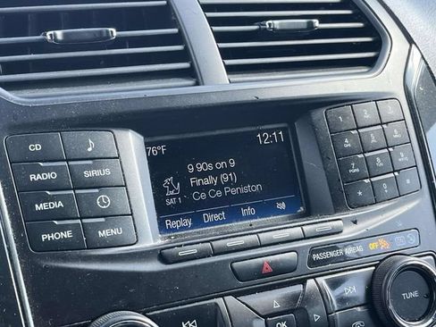Used 2017 Ford Explorer XLT FWD image 29